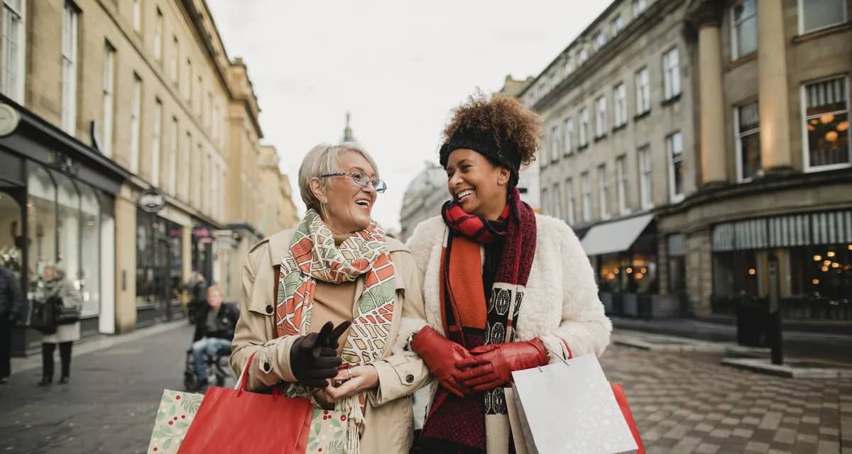 two women with shopping bags lkADAB.width .jpg