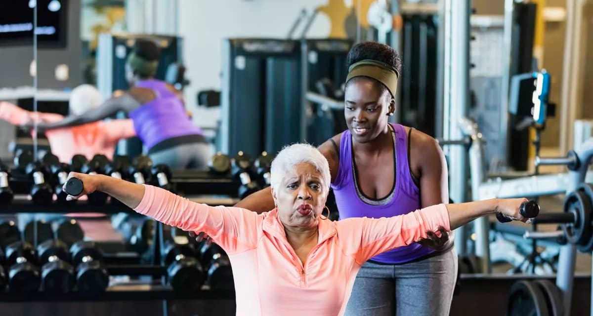 personal trainer senior retired BMyJAio.width .jpg