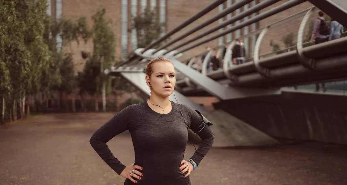 woman in running gear.width .jpg