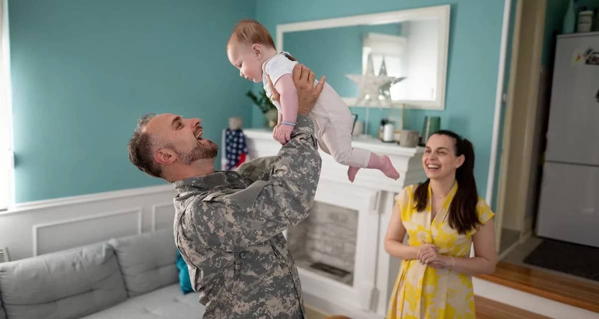 Military family inside home eXrtuL.width .jpg