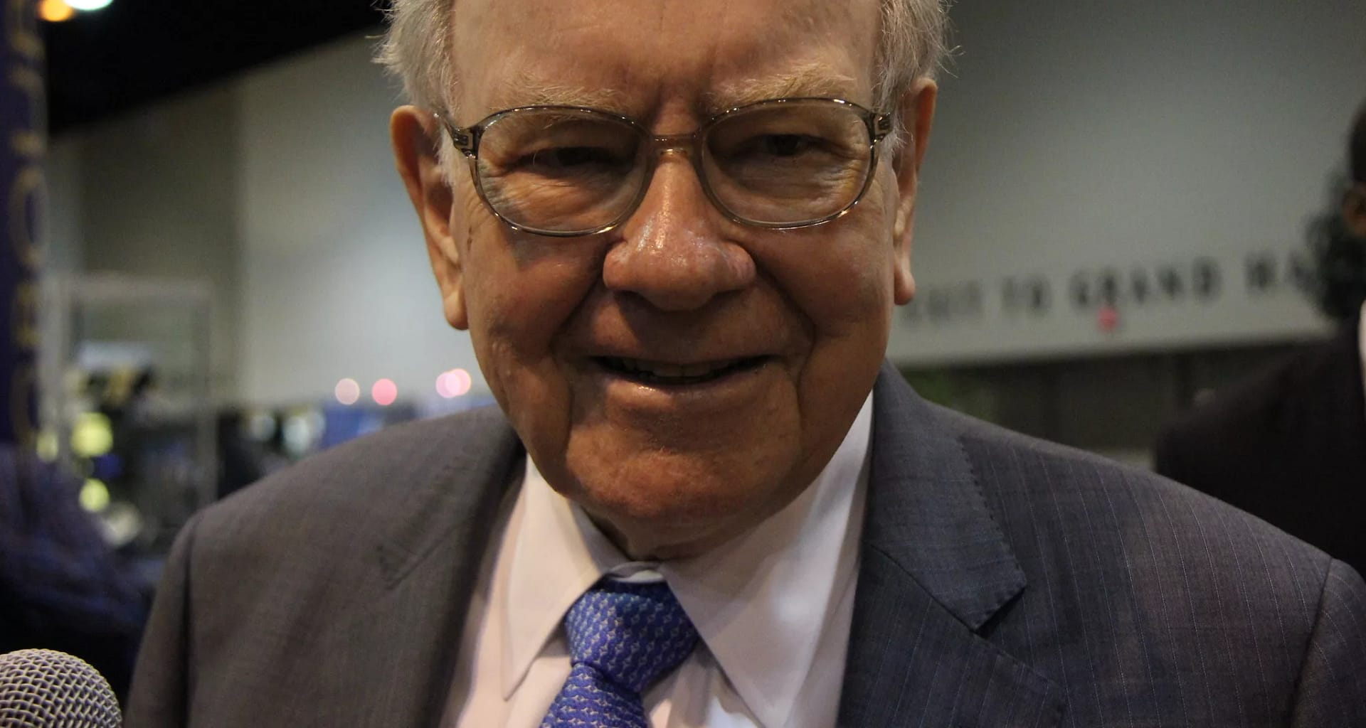 buffett tmf .jpg