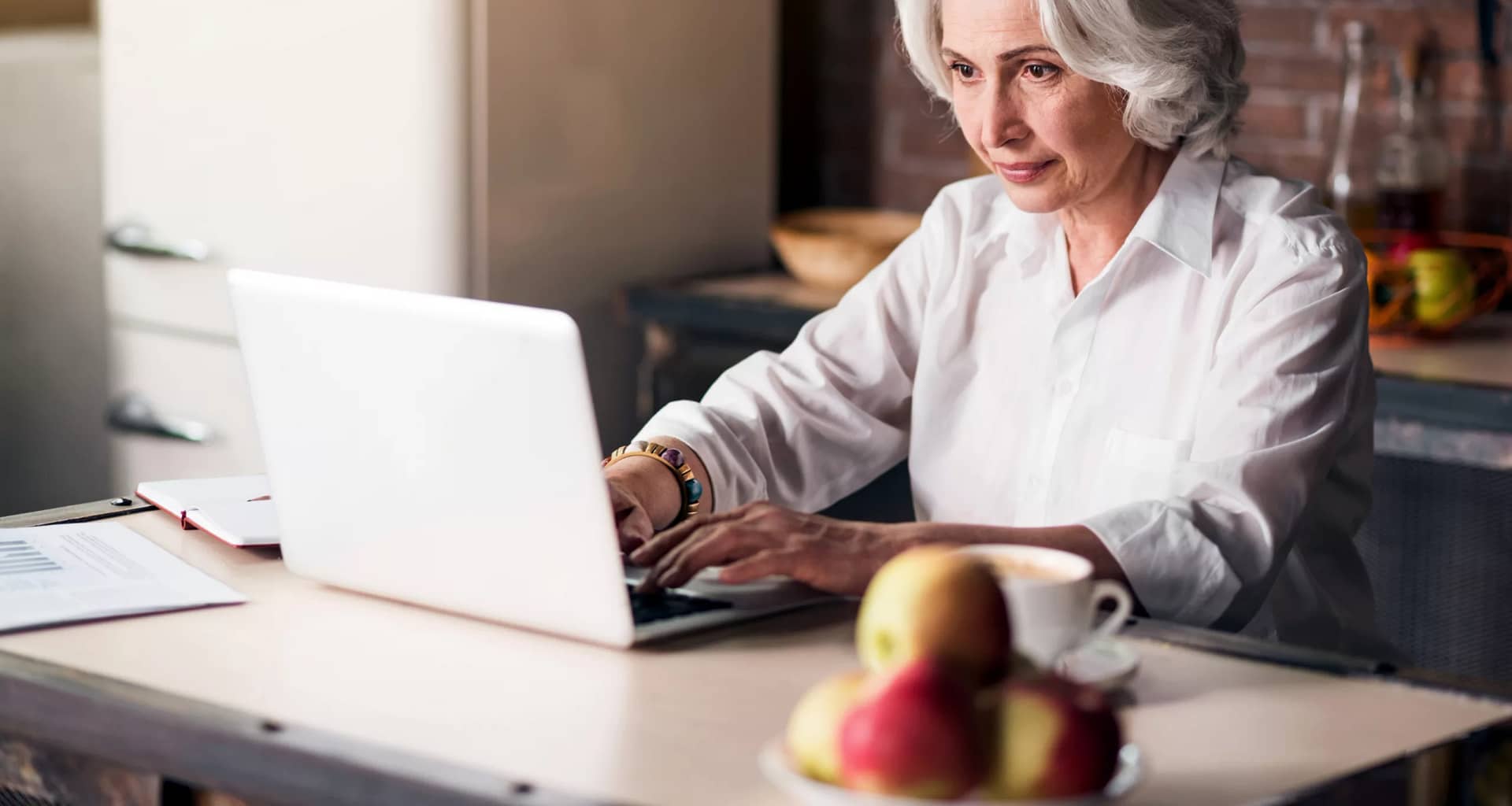 woman on laptop .jpg