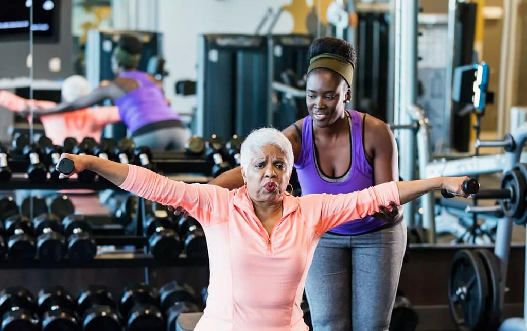personal trainer senior retired BMyJAio.width .jpg