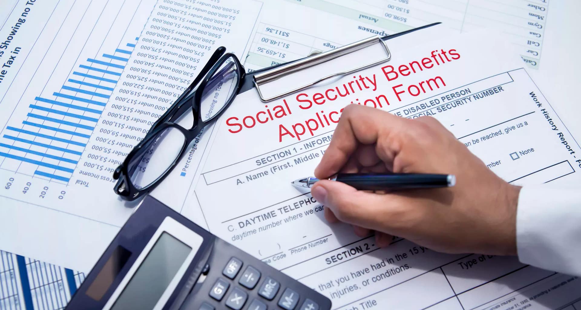 social security application gettyimages .jpg