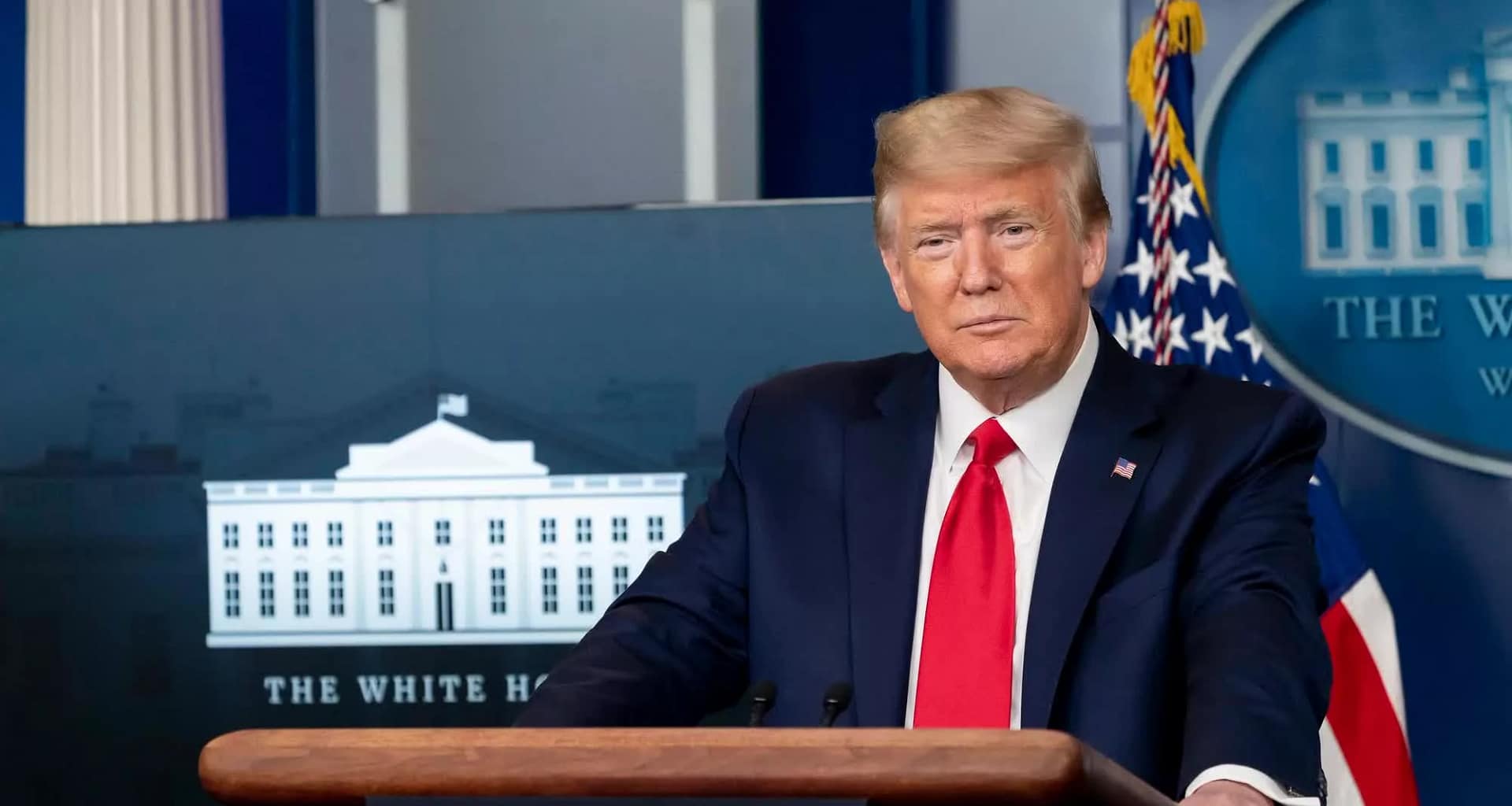 trump at white house podium official white house photo by d myles cullen mconvertereu.jpg