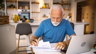 senior laptop bills gettyimages .jpg