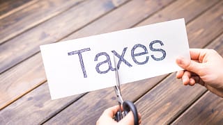 gettyimages cut taxes.jpg