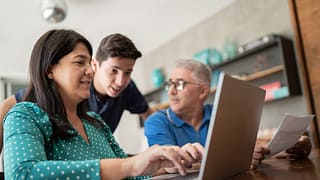 Parents get investing advice from son HeaFJhC.width .jpg