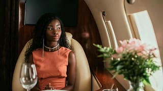 Stop Overpaying: 4 Easy Ways to Fly Business or First Class Without Paying Full Price