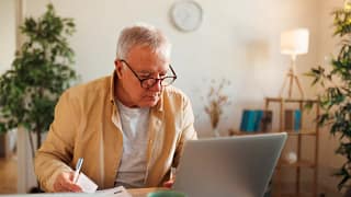 older man laptop gettyimages .jpg
