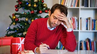 holiday debt jZmKyj.width .jpg