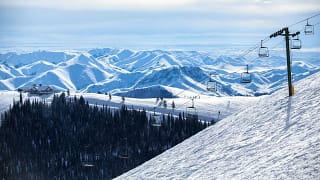 Sun Valley Idaho ski lift mountains HeKhW.width .jpg