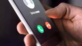 getty cold call scam alert fraud phishing x c.jpg