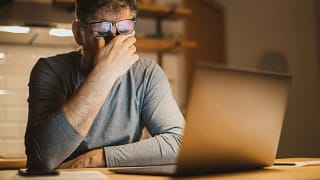 middle aged stress laptop gettyimages .jpg