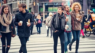People walking across busy NYC street pSxKq.width .jpg