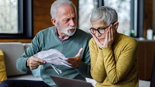 senior couple upset gettyimages .jpg