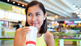 woman in mall food court xCNCw.width .jpg