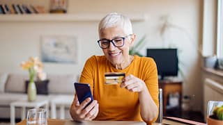 Here’s What Happens if You Never Cancel a Credit Card