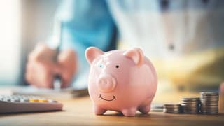 What Is the Required Minimum Distribution (RMD) for a $600,000 Retirement Account?