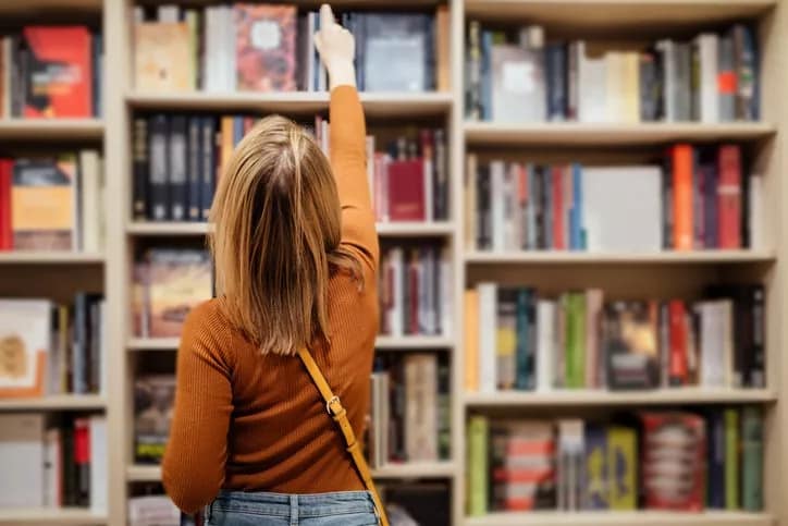 woman in bookstore.width .jpg