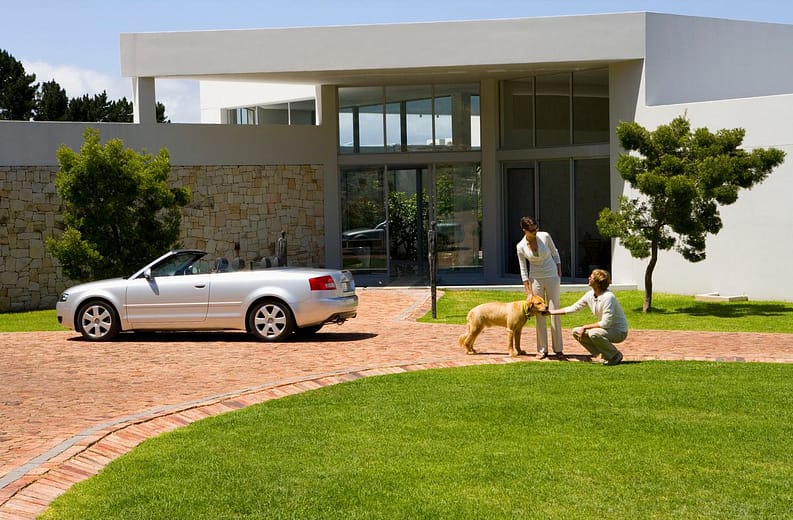 3 Things That Make Someone Look Rich — but Could Make Them Go Broke