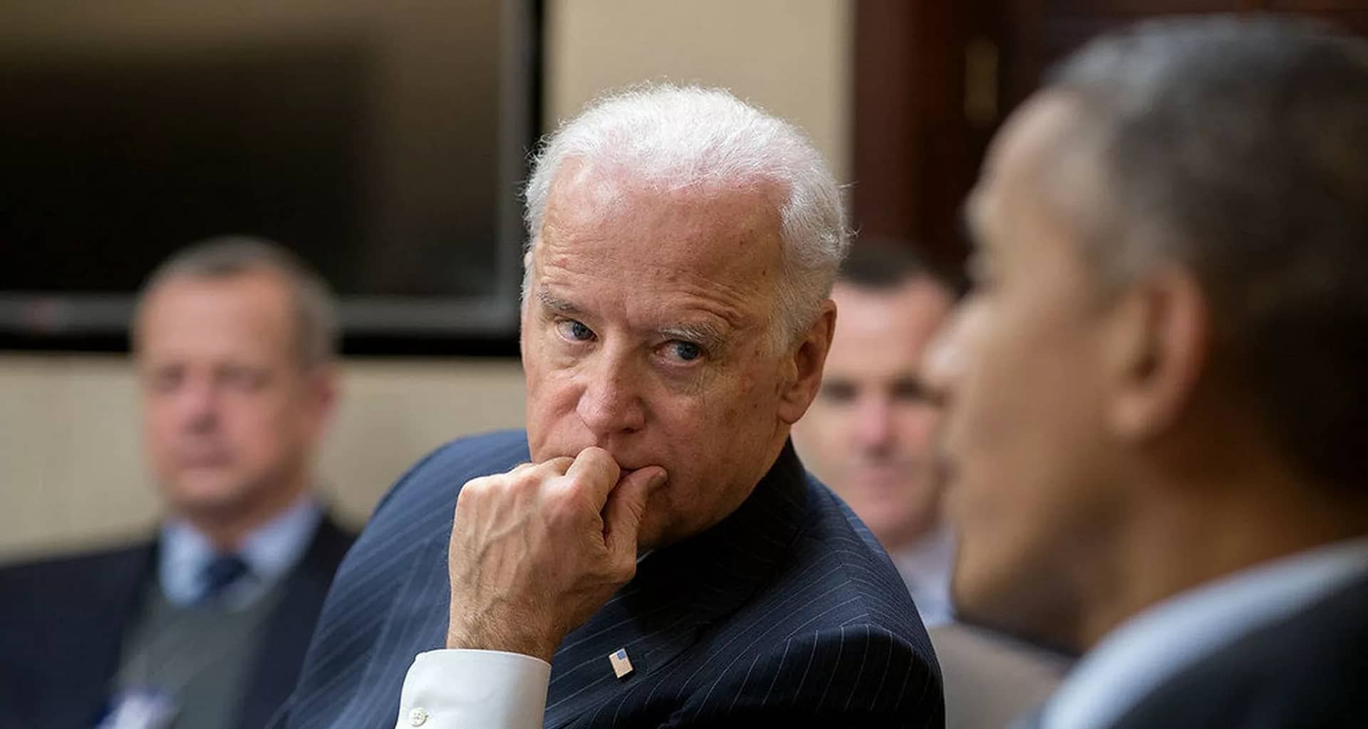 biden wh photo by pete souza.jpg