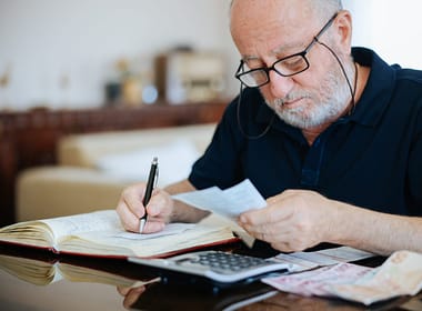 Aiming for the Max Social Security Benefit? Here Are 3 Things to Know