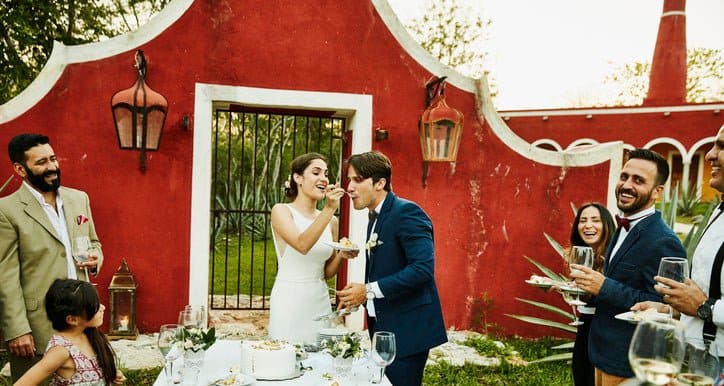 bride and groom outdoor wedding vCSfQvZ.width