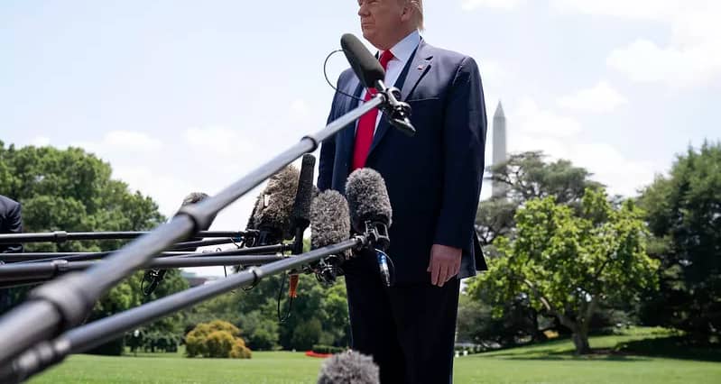 trump official wh photo by joyce n boghosian.jpg