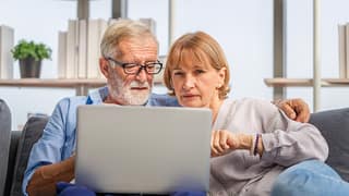 3 Things to Do if the Stock Market Crashes as Soon as You Retire