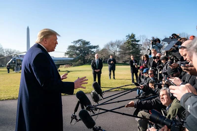 trump official wh photo by tia dufour.jpg