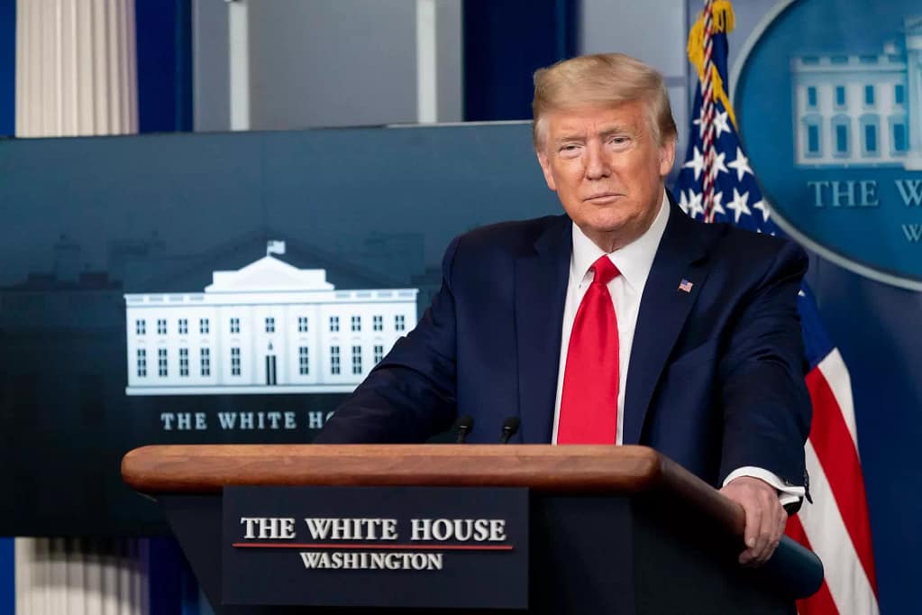 trump at white house podium official white house photo by d myles cullen mconvertereu.jpg