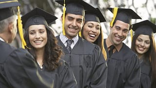 College graduates GupqG.width