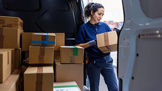 woman delivery truck fCsHPg.width