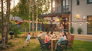 summer party DVsSbxv.width .jpg