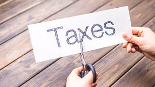 gettyimages cut taxes.jpg