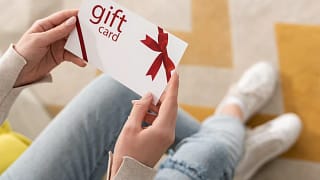 Gift Card GettyImages smalle.width tMpPzL.jpg