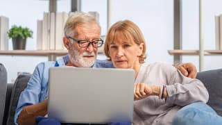 older couple laptop serious gettyimages .jpg