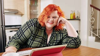 getty happy with laptop.jpg