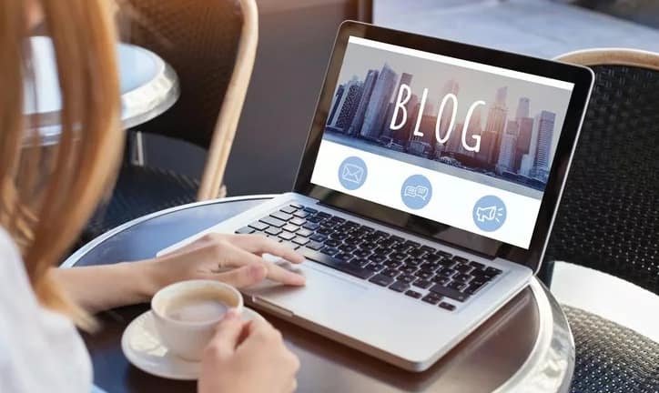 woman reading blog.width .jpg
