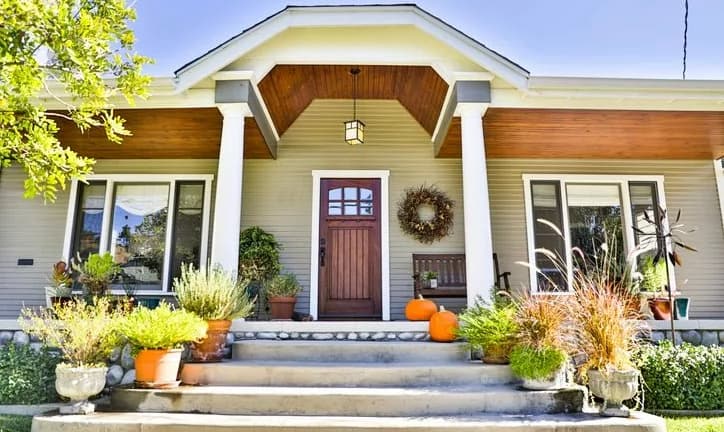 house front porch Pdapra.width .jpg
