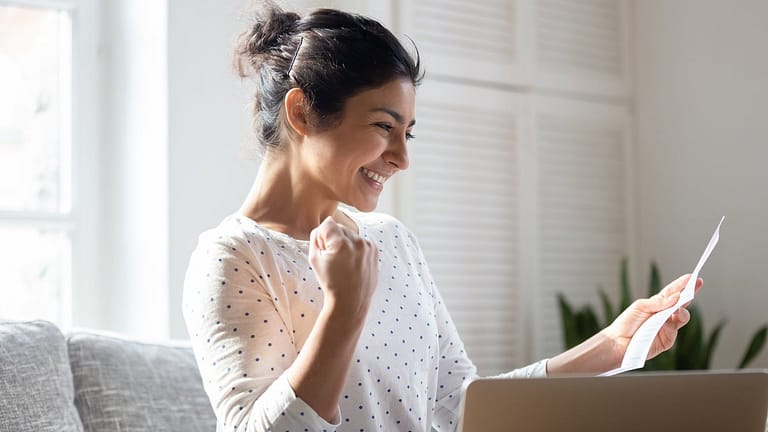 happy woman bUsxFdL.width .jpg