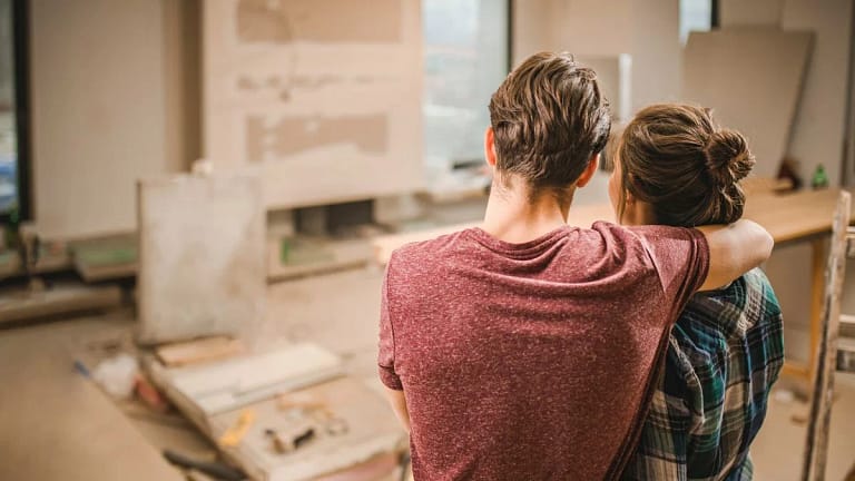 two people new construction home iUhxb.width .jpg