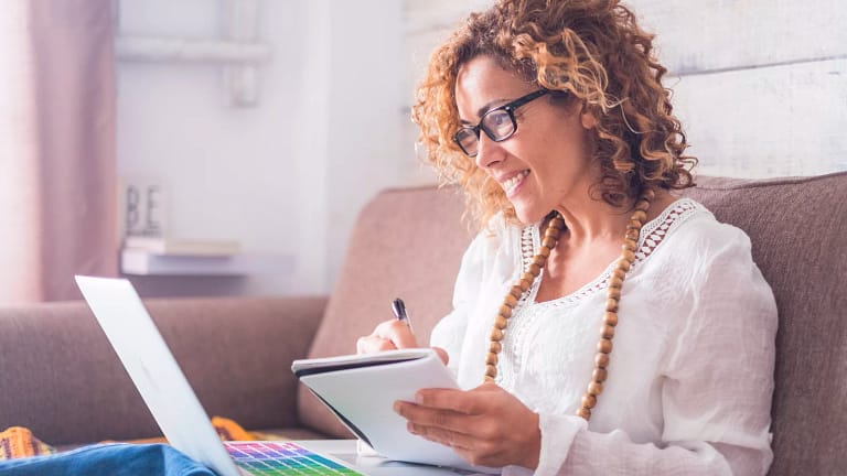 woman s laptop notebook gettyimages .jpg