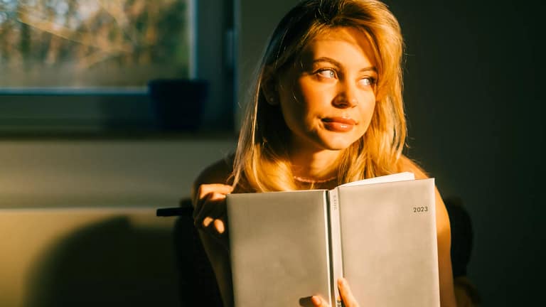 woman notebook .jpg