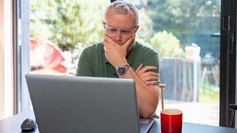 2 Moves to Make in Your 40s to Get More Social Security in Your 60s