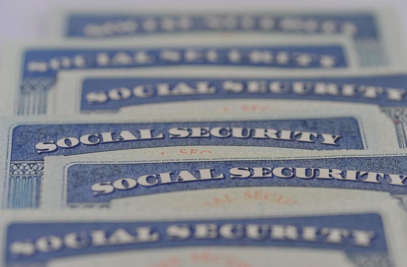 This Social Security Decision Could Make or Break Your Retirement Savings